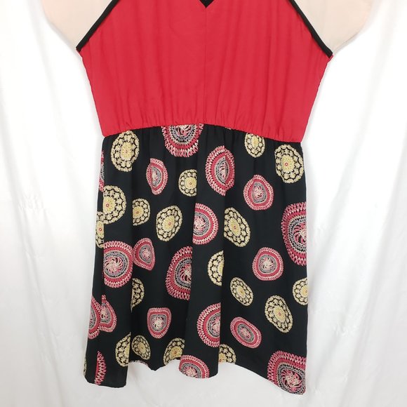 🎈3/$15 Millibon Red and Cream Patterned Dress Large - Picture 3 of 6